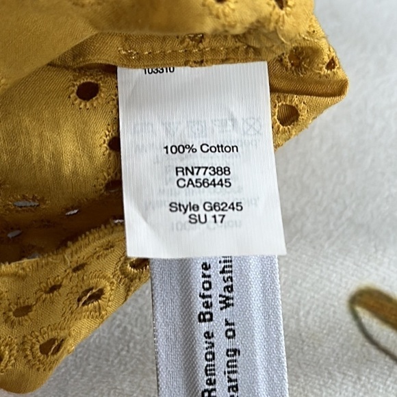 Madewell Eyelet off the shoulder top size XS - Picture 7 of 8